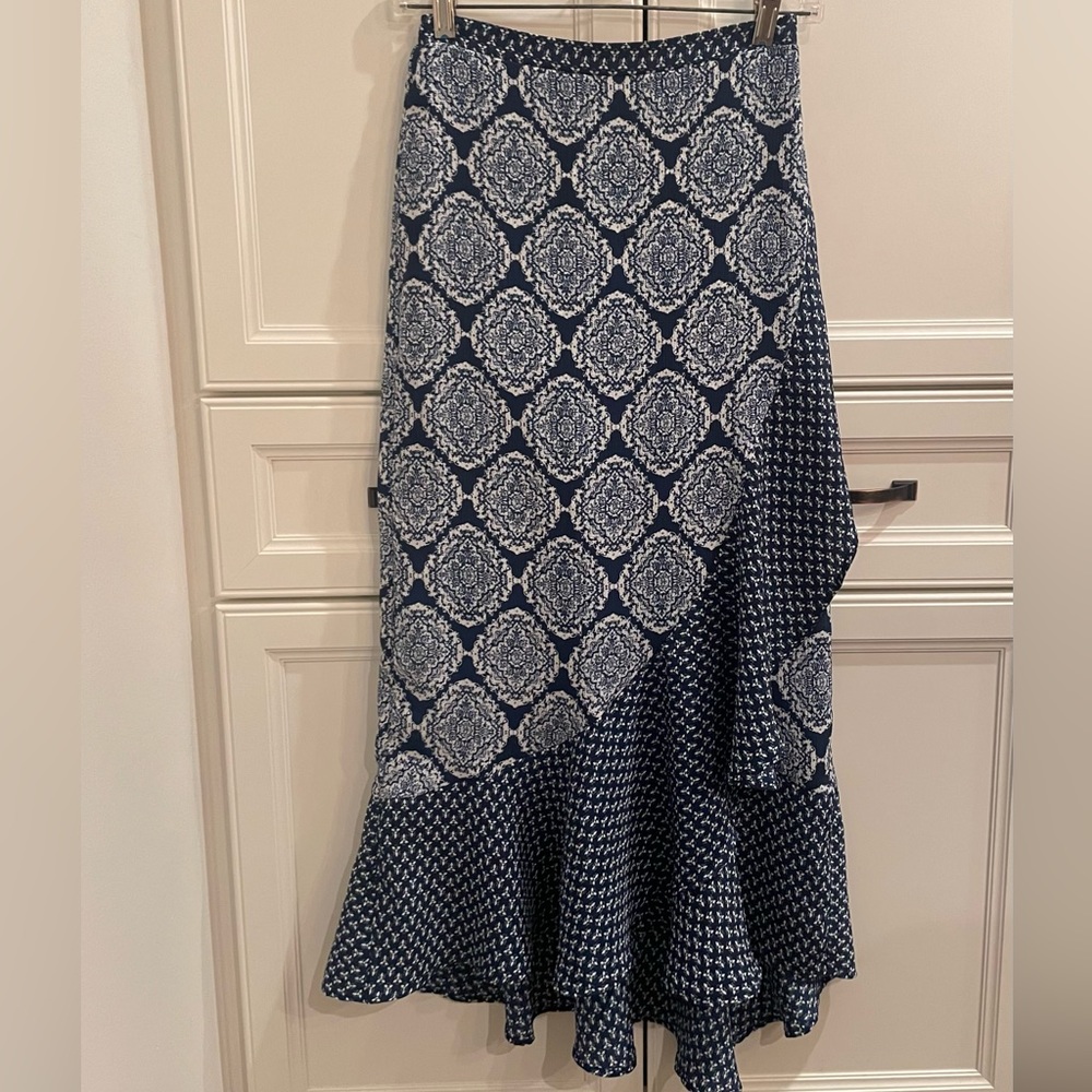 Knox Rose Beach maxi flowy skirt